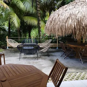Appartement 4 A 6 Personnes Avec Jacuzzi, Les Trois-Ilets